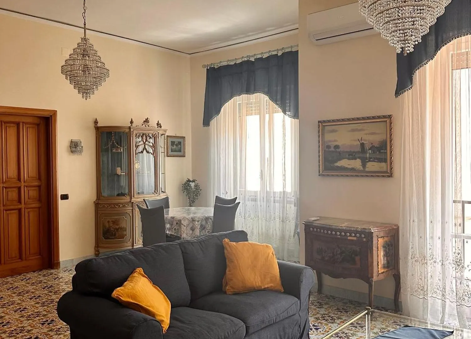 Maman Suite, City Center Near Molo Beverello Nápoles Сasa de vacaciones